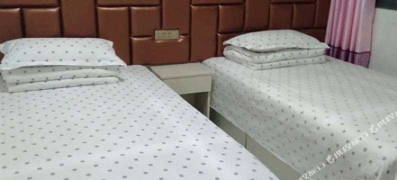 武汉汉口站怡金公寓图片