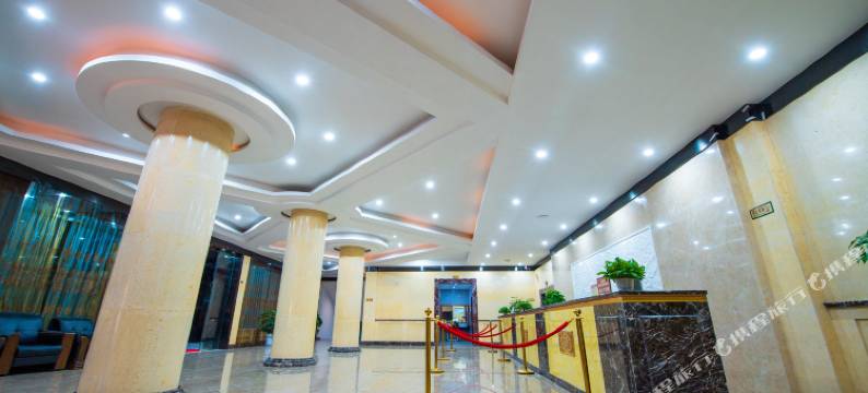 鑫源大酒店(九寨千古情店)图片