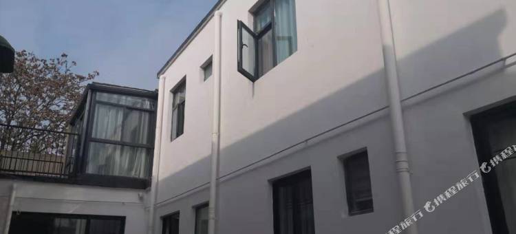 开封汴棠文化民宿(开封鼓楼广场店)图片