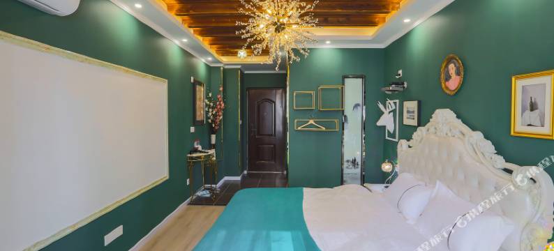 嘉美空间影院酒店(武汉欢乐谷店)图片