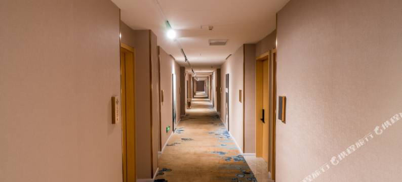 嵩明五龍道·酒店(杨林大学城店)图片