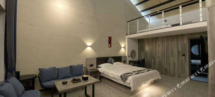 蝉意民枫民宿(中山崖口店)图片