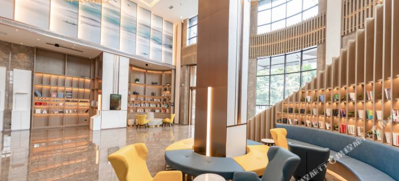 广州番禺市桥东环路亚朵酒店图片