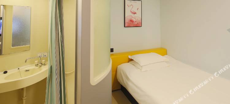 易佰良品酒店(上海西藏北路地铁站店)图片