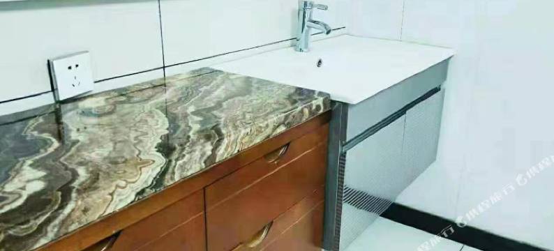 承德1加1公寓图片