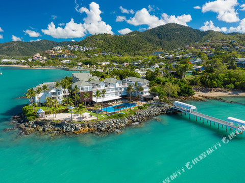 珊瑚海码头度假村