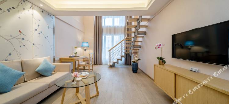 云上·漫居酒店(贵阳观山湖会展中心金融城店)图片