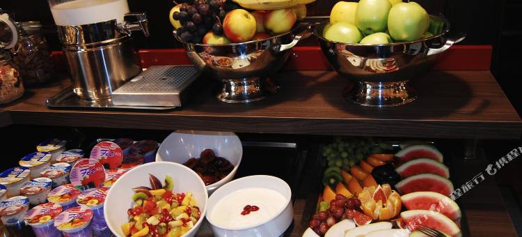 梅斯阿瑞纳城阿尔特杜茨酒店(Hotel Alt Deutz City-Messe-Arena Kontaktloser Self Check-IN)图片