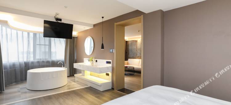 扬州瘦西湖文昌阁华美达酒店图片