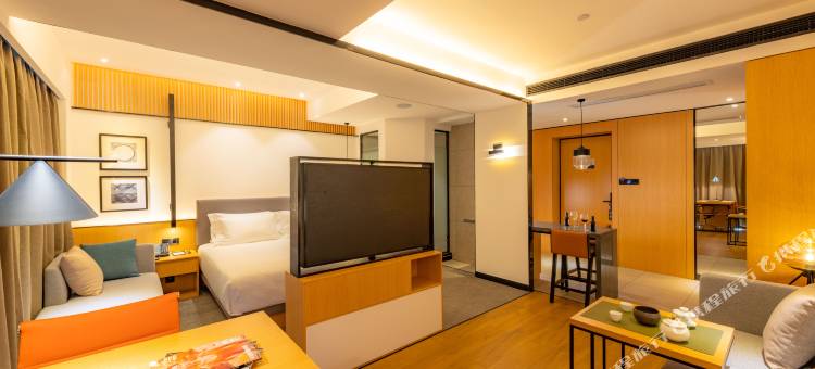 桂林灯塔轻居酒店(政务中心店)图片