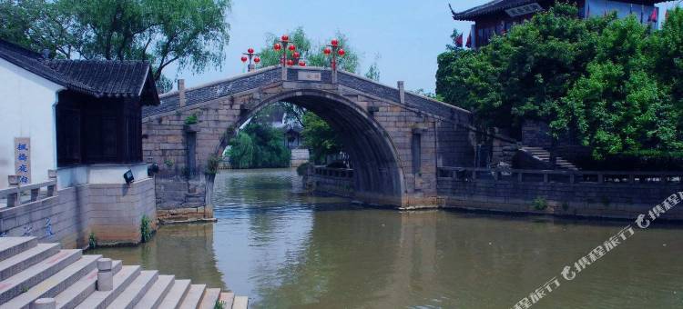 忆舍酒店(苏州石路地铁站山塘景区店)图片
