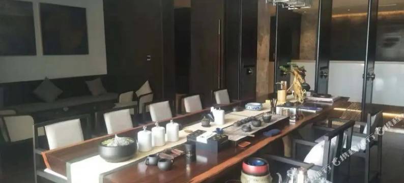 汉源岳庭酒店图片