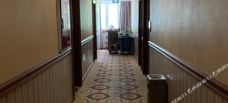 剑阁蜀都府商务酒店图片