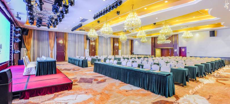 珠海君怡国际酒店(明珠火车站香山湖公园店)图片