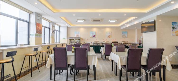 青皮树酒店(合肥经开区中环城大学城地铁站店)图片