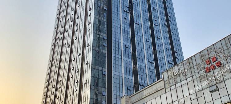 沐江南酒店(常州曼哈顿广场店)图片