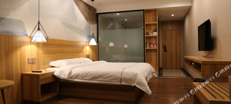 华宁人和酒店图片