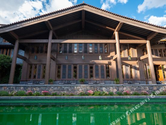 丽江松赞林卡酒店详情-pc酒店预订-中国南方航空官网