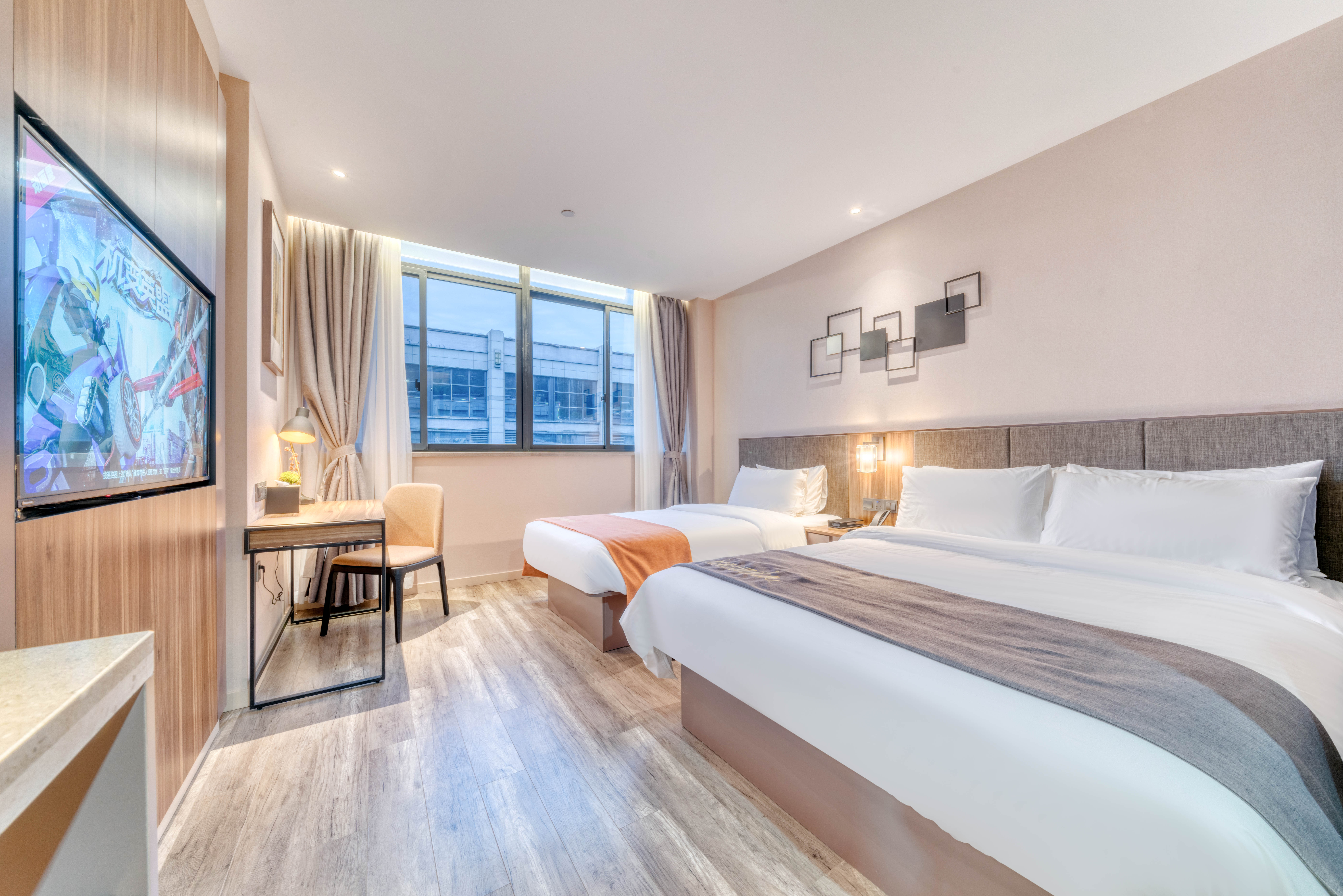 Homeinn Plus Hotel (Qiandao Lake Scenic Area) Hotel Overview