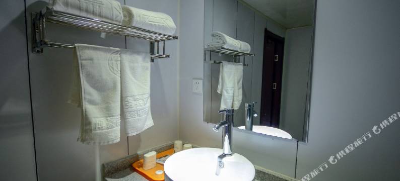 西宁迎客松酒店图片