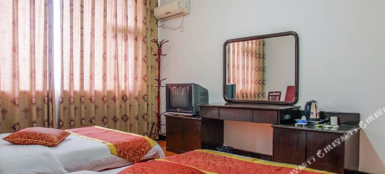 峨眉山曾帮客栈图片