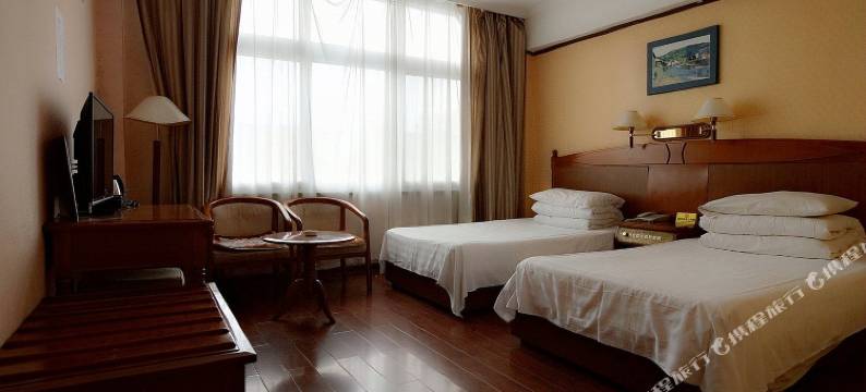 海阳泉城商务宾馆图片