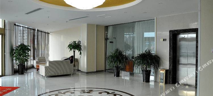 都市118连锁酒店(费县探沂店)图片