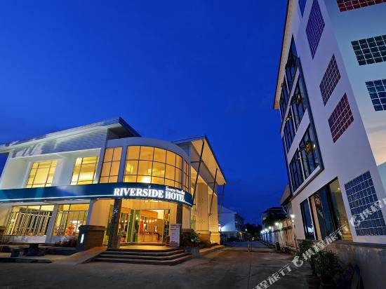 甲米濱江大酒店