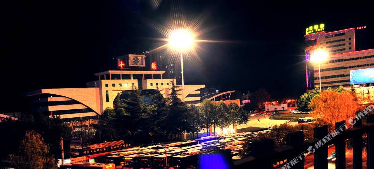 五湖商务酒店(十堰火车站店)图片