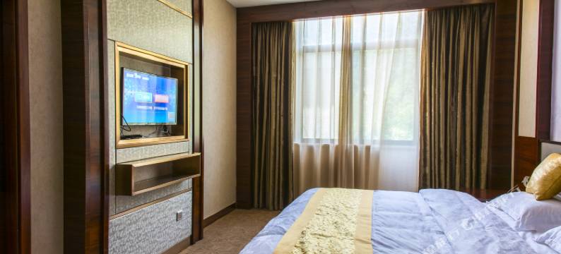 石台护航假日酒店图片