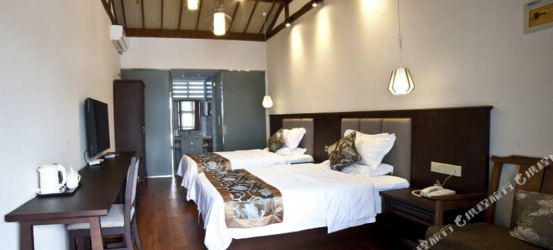 凤庆蒲宁寓庭院客栈图片