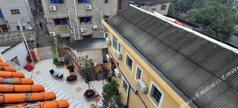 猫窝民宿酒店(长沙岳麓山大学城店)图片