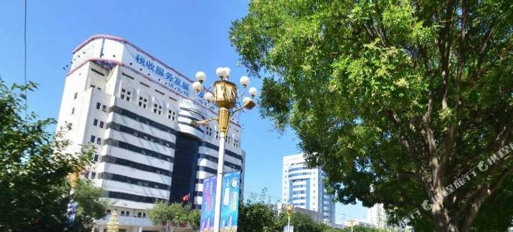 渭南皇庭商务酒店(师范学院南湖公园店)图片