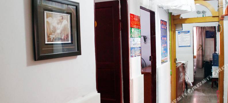 桐梓花秋忠卫旅社图片