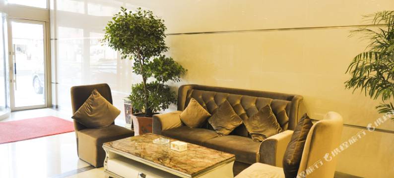 圆梯酒店(赤峰妇产医院店)图片