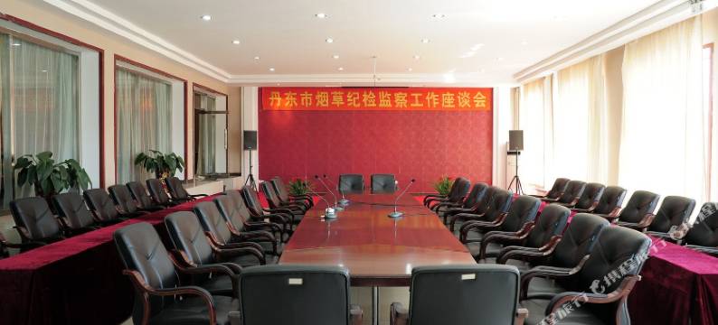 宽甸万年春酒店图片