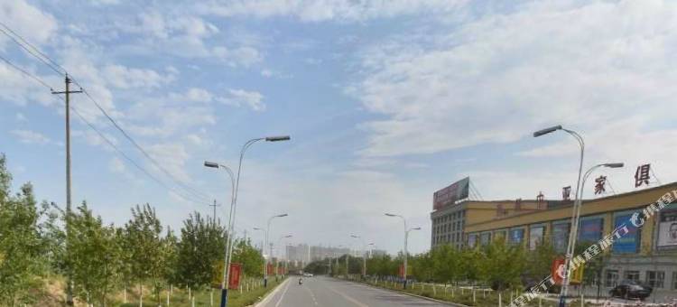 海亚酒店(伊宁市火车站机场店)图片