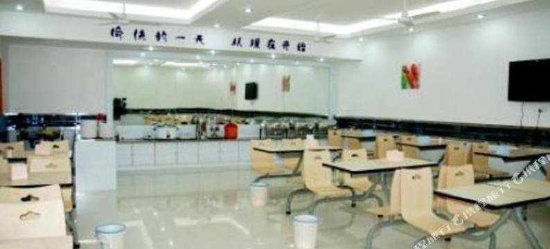 科莱商务连锁酒店(南昌叠山路店)图片