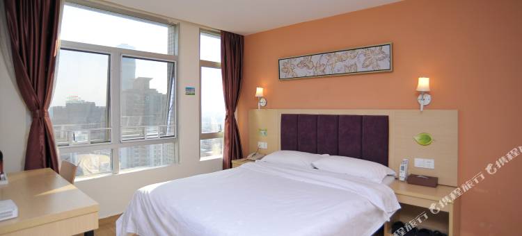 六点伴连锁酒店(东莞长安万科地王广场店)图片