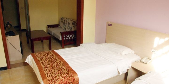 薛城区 >> 酒店  标签: 宾馆客栈 荣神商务宾馆(枣庄永兴东路店)共