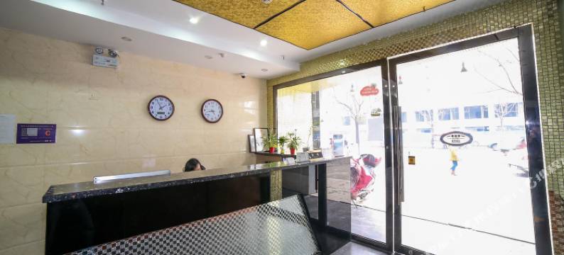 襄阳艾尚屋温馨酒店(民发世界城店)图片