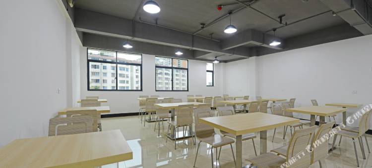 封开龙庭假日酒店图片