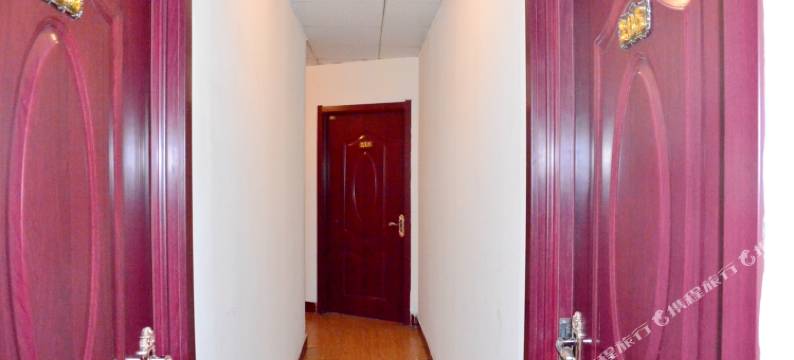 新泰居家宾馆图片