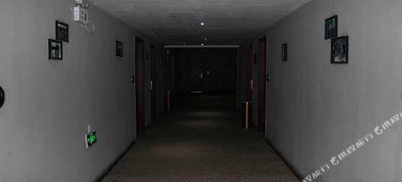 龙里笨笨时尚酒店图片