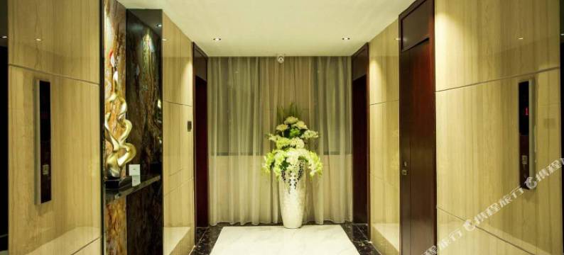 鑫嘉源酒店(深圳五和地铁站店)图片