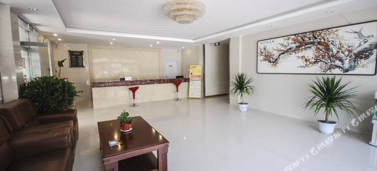 润鑫酒店(北戴河老虎石海上公园店)图片