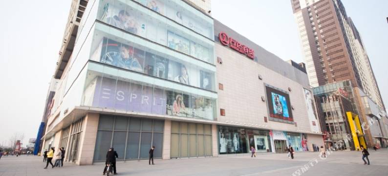 世季假日酒店公寓(上海万达广场店)图片