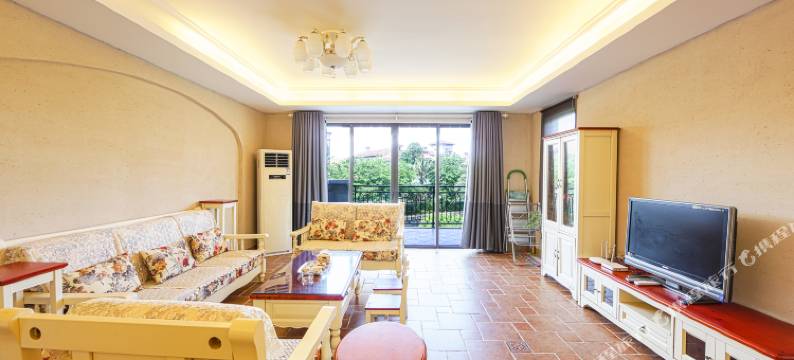 惠东万科双月湾花园洋房民宿酒店图片