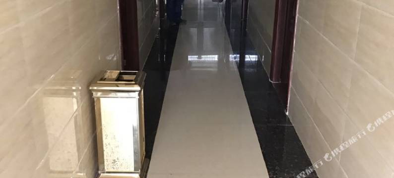 孪生姐妹旅馆(海口美兰机场店)图片