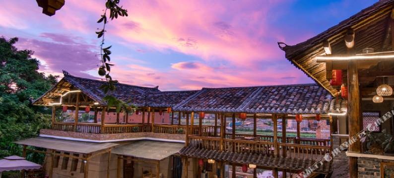 普者黑彝秀别苑图片